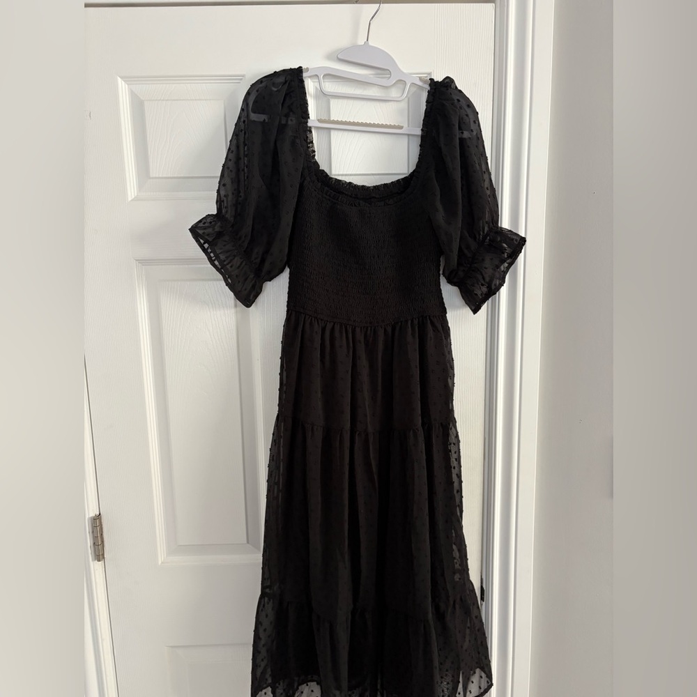 Elegant Black Puff Sleeve Dress